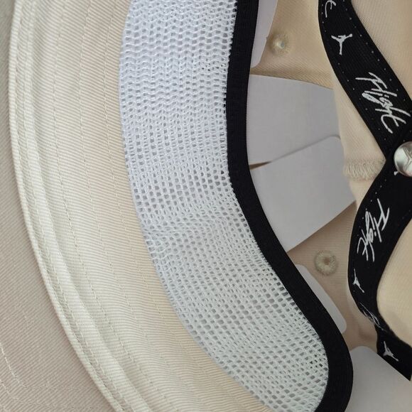 Nike Air Jordan Hat Flight Pro Strap 5-Panel Beige White Adjustable Cap Medium M - Picture 8 of 12